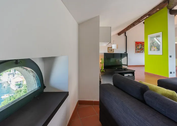 Terrace Bellavista In By Rent Nesso