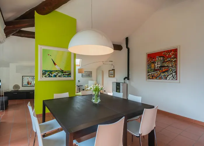 Lägenhet Terrace Bellavista In By Rent